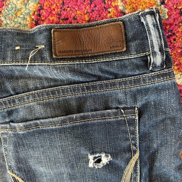 🔥All Saints | Women’s blue distressed raw hem Jean shorts, front/back pockets 28 - Picture 9 of 13